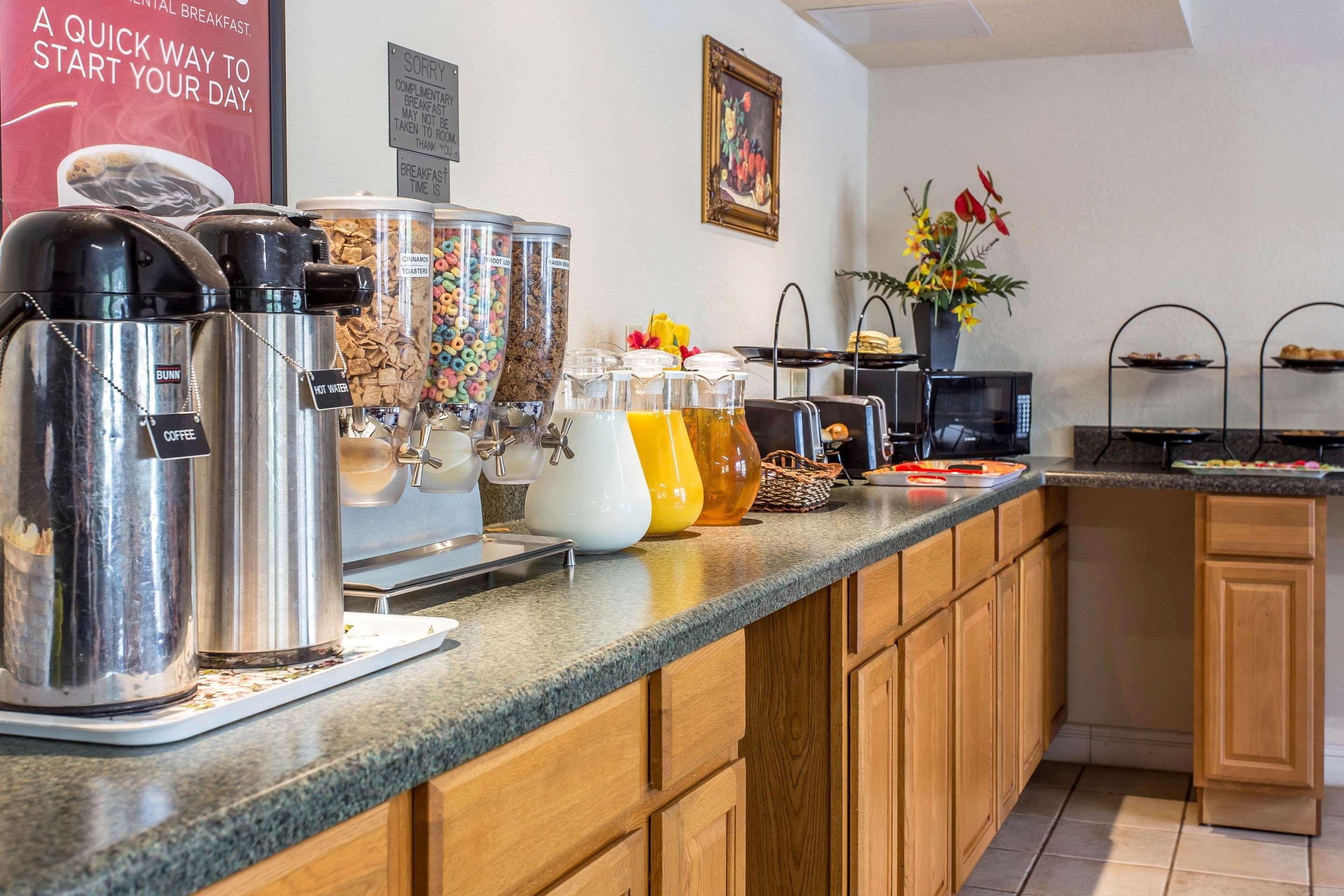 Econo Lodge & Suites Southern Pines Luaran gambar